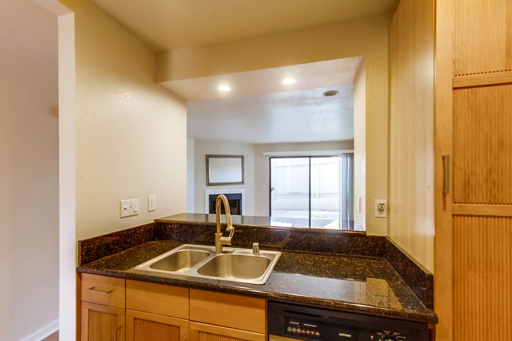 Virtual tour photo 11 of 28 for 4459 Estrella Ave #2