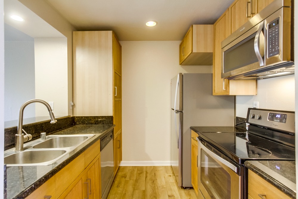 Virtual tour photo 13 of 28 for 4459 Estrella Ave #2
