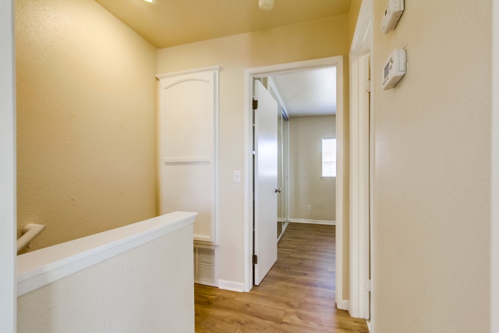 Virtual tour photo 16 of 28 for 4459 Estrella Ave #2