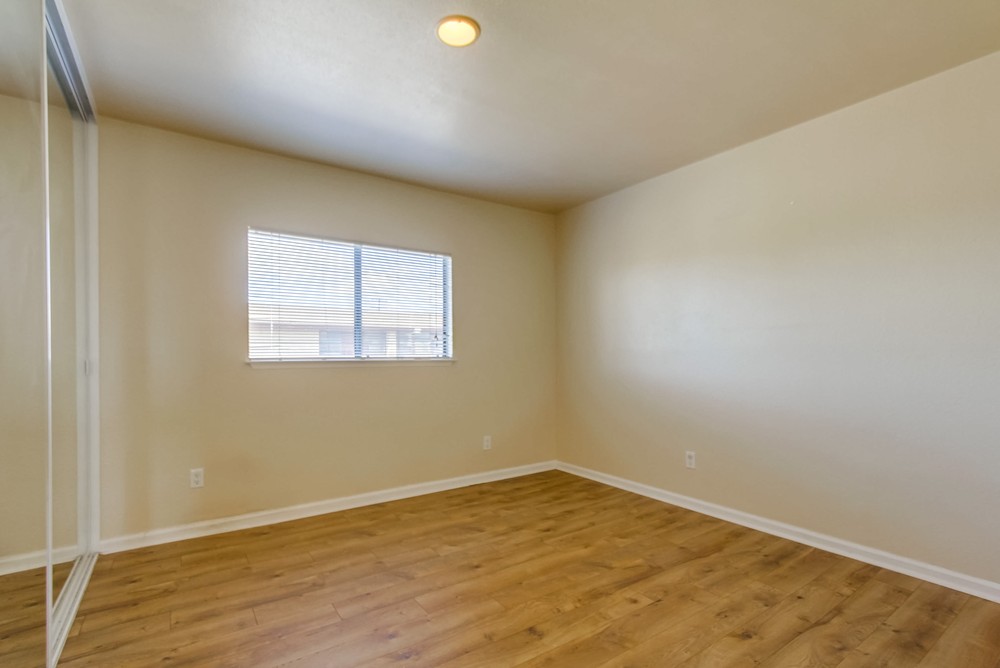 Virtual tour photo 18 of 28 for 4459 Estrella Ave #2