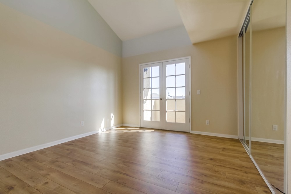 Virtual tour photo 21 of 28 for 4459 Estrella Ave #2