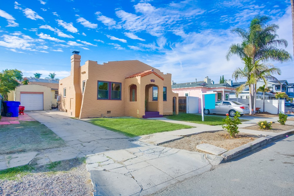 Virtual tour photo 3 of 34 for 4462 38th St
