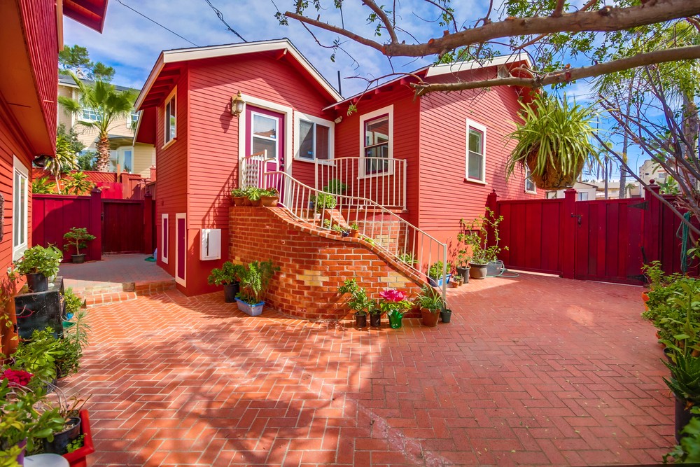 Virtual tour photo 23 of 45 for 4462 Arch St