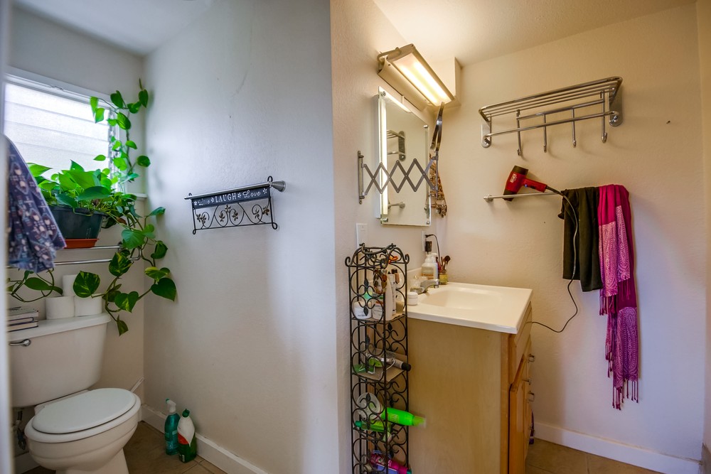 Virtual tour photo 30 of 45 for 4462 Arch St