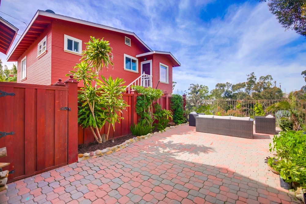 Virtual tour photo 42 of 45 for 4462 Arch St