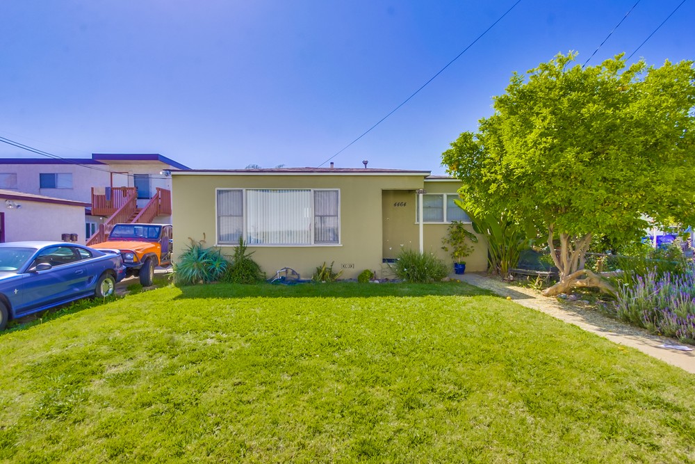 Virtual tour photo 3 of 7 for 4464 Figueroa Blvd