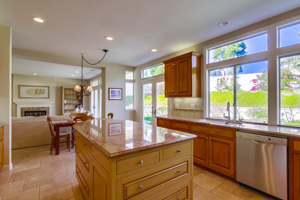 Virtual tour photo 9 of 37 for 4464 Sunset Bluffs Way