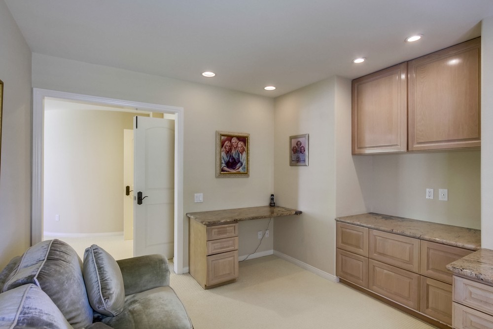 Virtual tour photo 22 of 37 for 4464 Sunset Bluffs Way