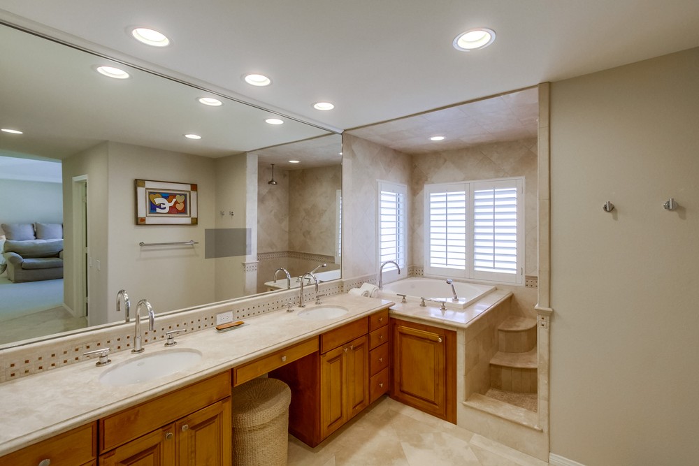 Virtual tour photo 24 of 37 for 4464 Sunset Bluffs Way