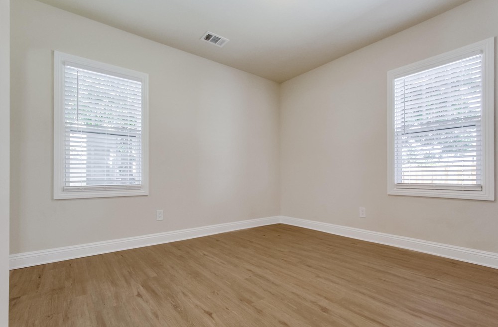 Virtual tour photo 21 of 61 for 4465 32nd St