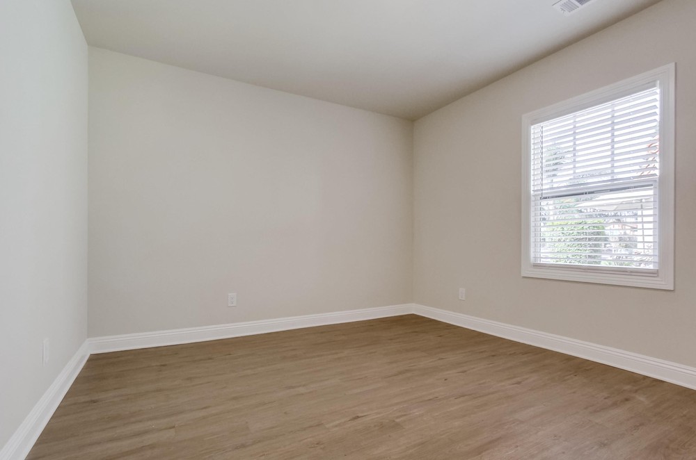 Virtual tour photo 28 of 61 for 4465 32nd St