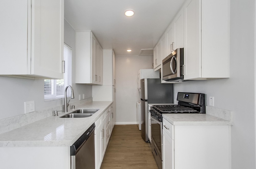 Virtual tour photo 50 of 61 for 4465 32nd St