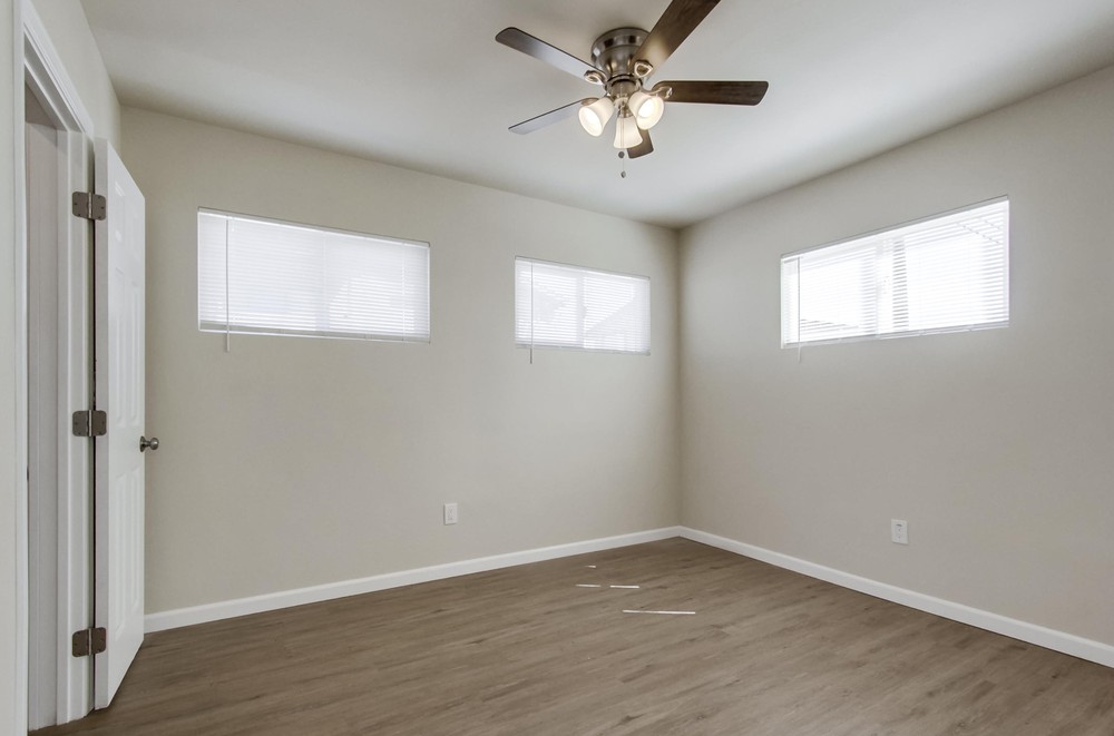Virtual tour photo 55 of 61 for 4465 32nd St