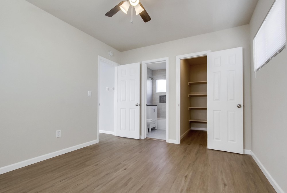 Virtual tour photo 56 of 61 for 4465 32nd St