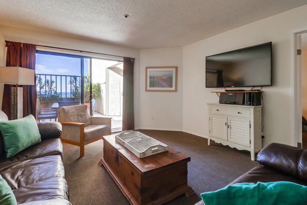 Virtual tour photo 9 of 58 for 4465 Ocean Blvd