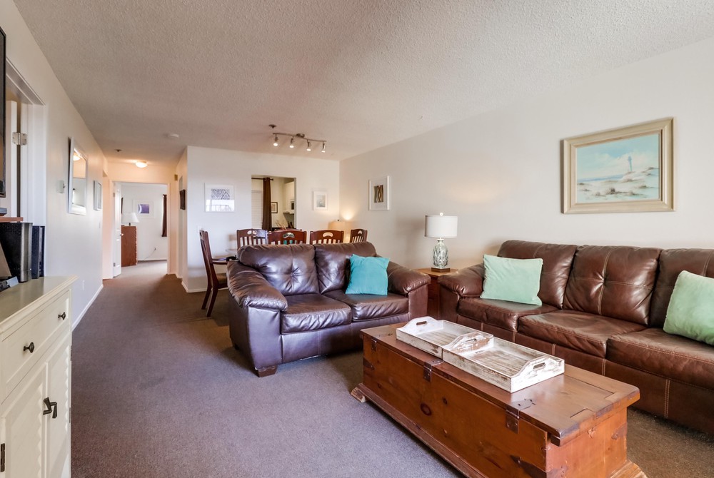 Virtual tour photo 12 of 58 for 4465 Ocean Blvd