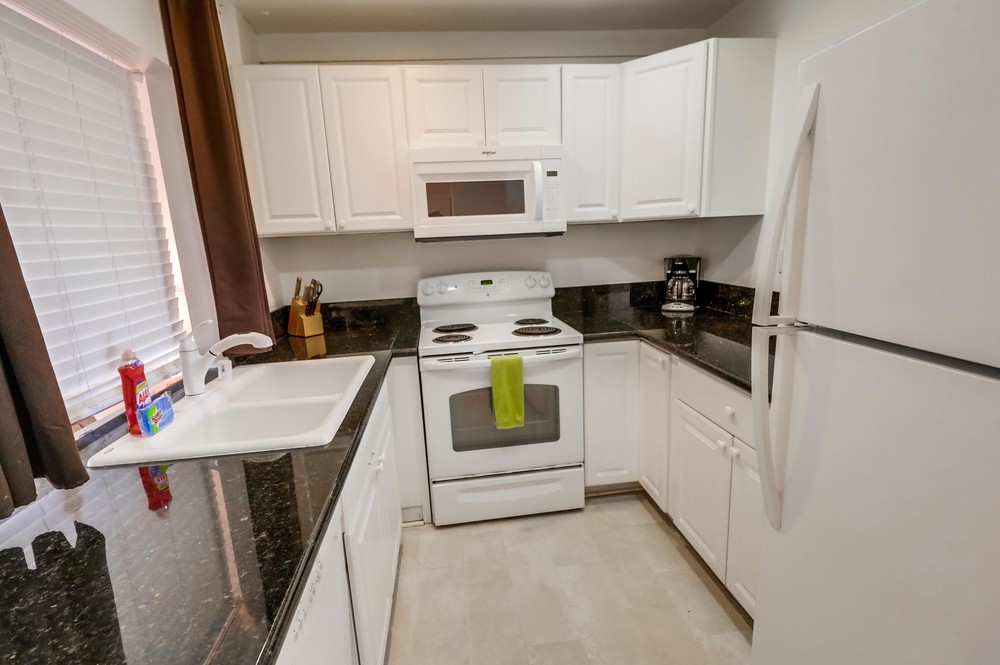 Virtual tour photo 17 of 58 for 4465 Ocean Blvd