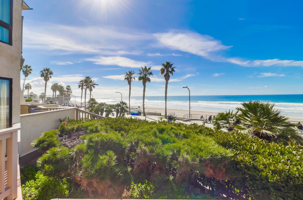 Virtual tour photo 44 of 58 for 4465 Ocean Blvd