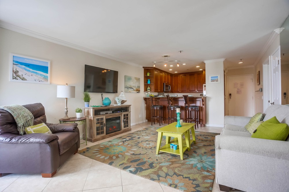 Virtual tour photo 10 of 45 for 4465 Ocean Blvd #52