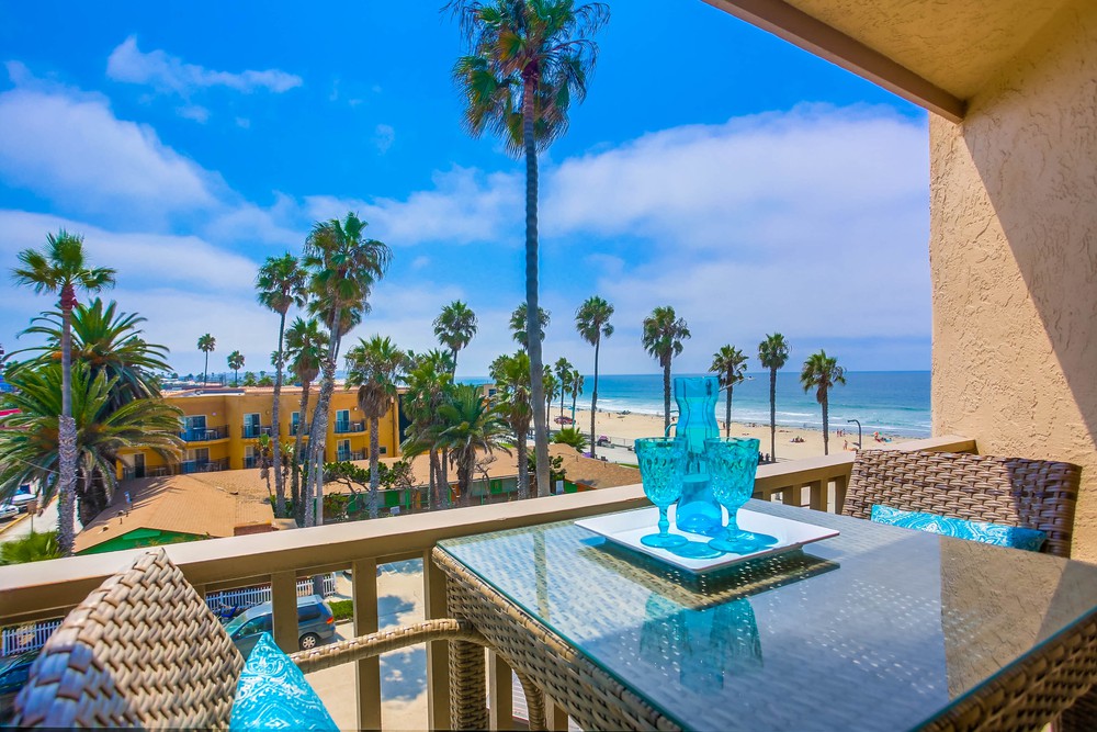 Virtual tour photo 32 of 45 for 4465 Ocean Blvd #52