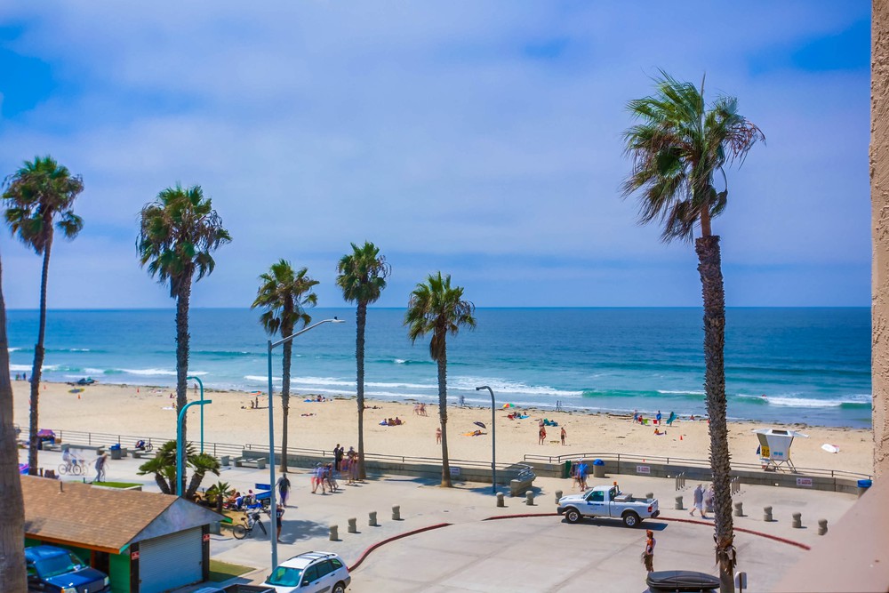 Virtual tour photo 35 of 45 for 4465 Ocean Blvd #52