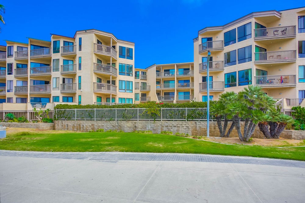 Virtual tour photo 46 of 45 for 4465 Ocean Blvd #52