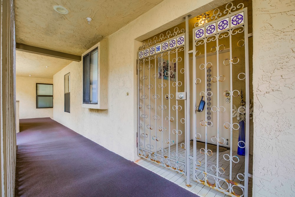 Virtual tour photo 3 of 40 for 4465 Ocean Blvd #56