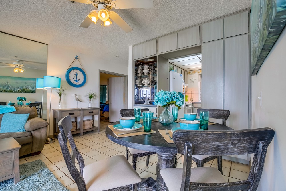 Virtual tour photo 5 of 40 for 4465 Ocean Blvd #56
