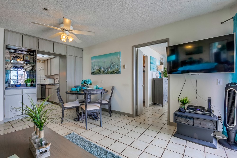 Virtual tour photo 13 of 40 for 4465 Ocean Blvd #56