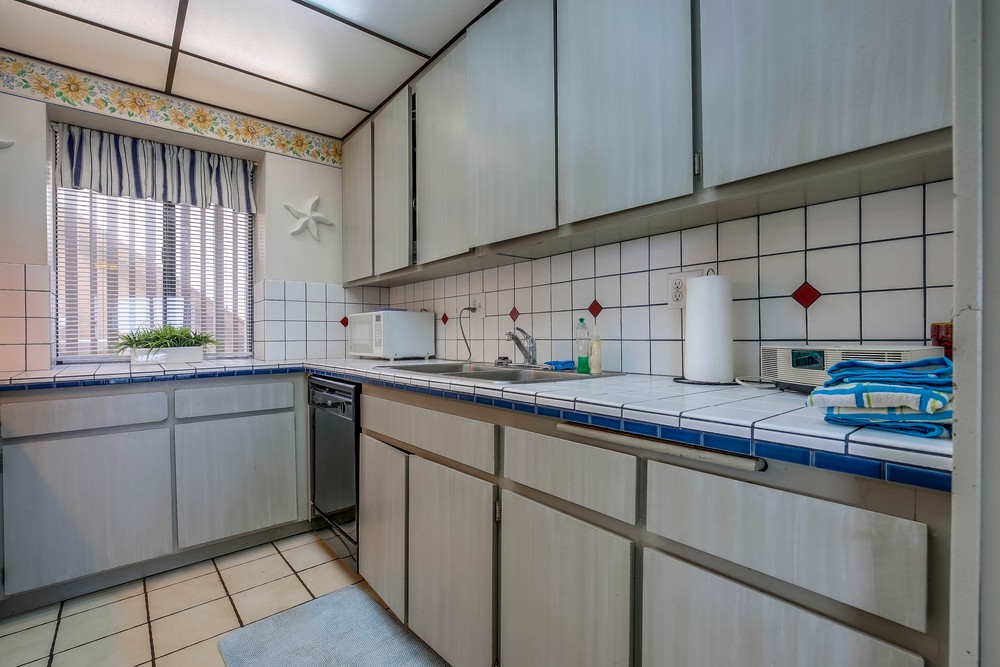 Virtual tour photo 14 of 40 for 4465 Ocean Blvd #56