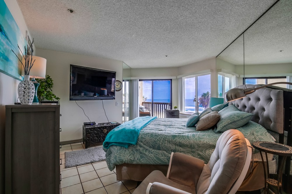 Virtual tour photo 19 of 40 for 4465 Ocean Blvd #56