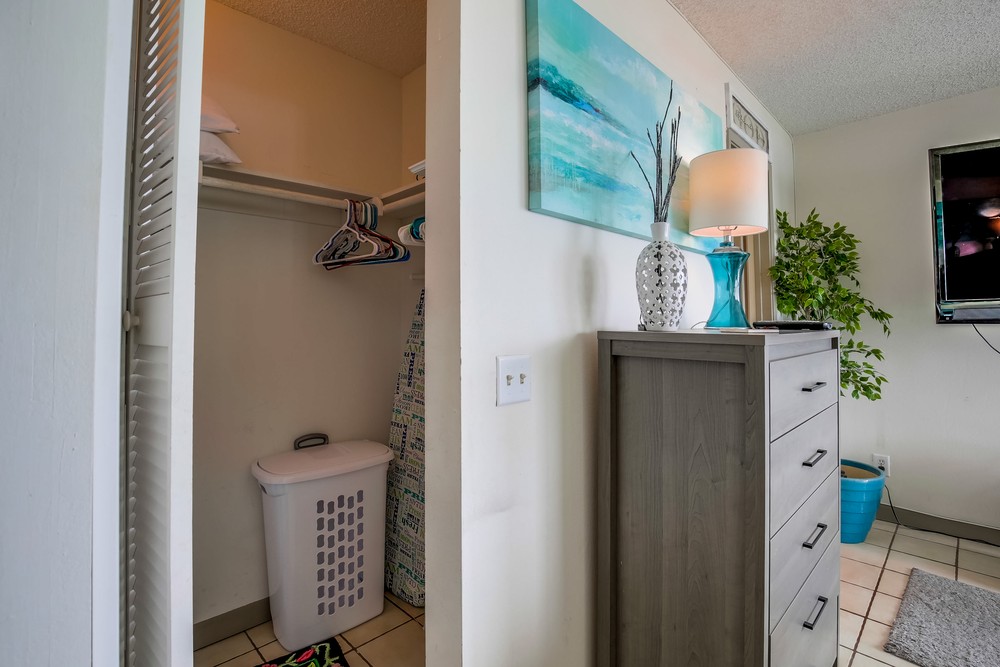 Virtual tour photo 20 of 40 for 4465 Ocean Blvd #56