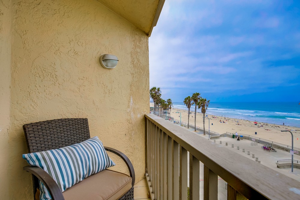 Virtual tour photo 26 of 40 for 4465 Ocean Blvd #56