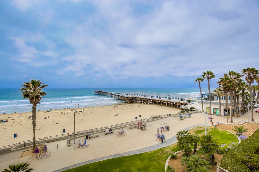 Virtual tour photo 36 of 40 for 4465 Ocean Blvd #56