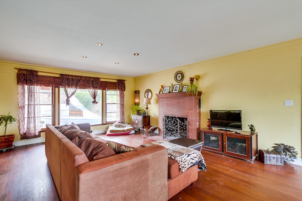 Virtual tour photo 8 of 36 for 4468 Rolando Boulevard