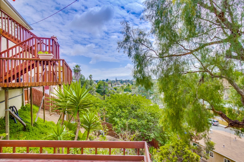 Virtual tour photo 33 of 36 for 4468 Rolando Boulevard