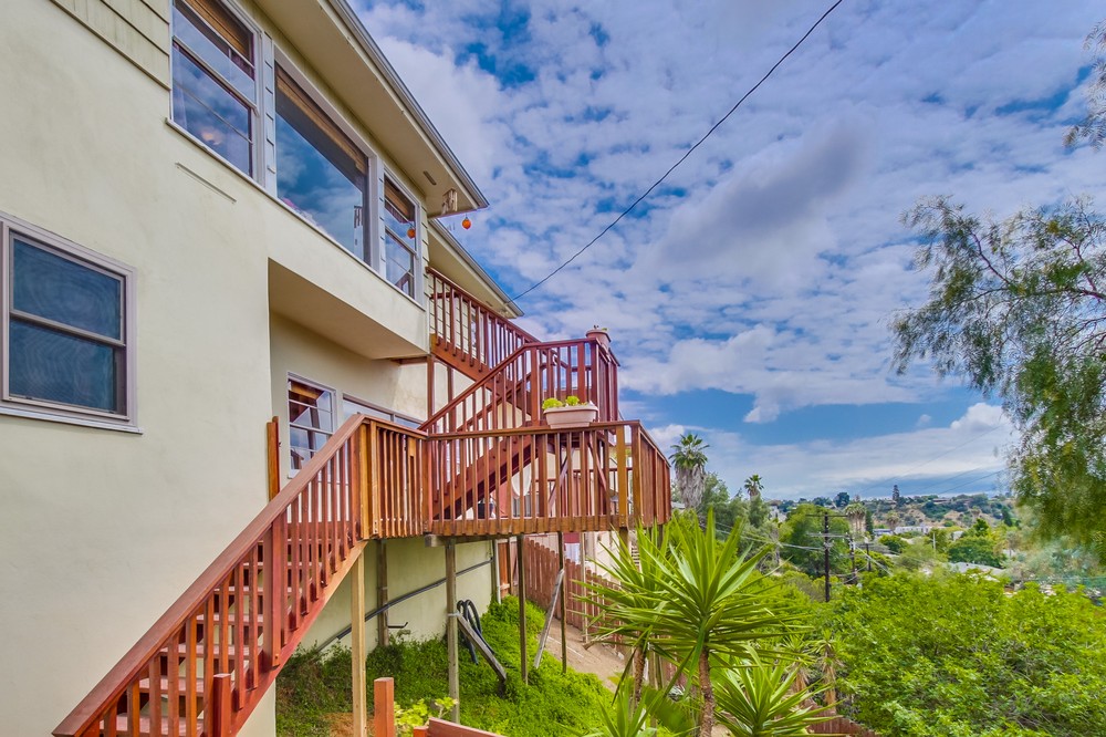 Virtual tour photo 34 of 36 for 4468 Rolando Boulevard