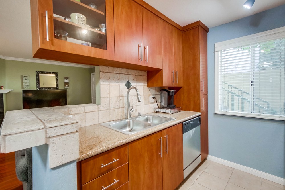 Virtual tour photo 15 of 35 for 4470 48th St APT 2