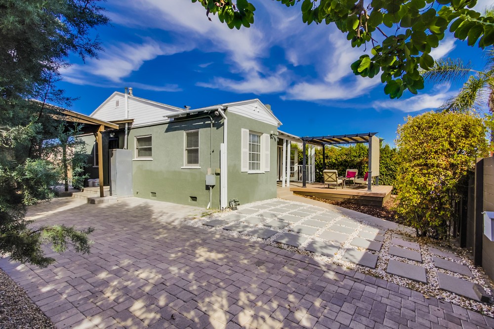 Virtual tour photo 7 of 61 for 4472 Altadena Avenue