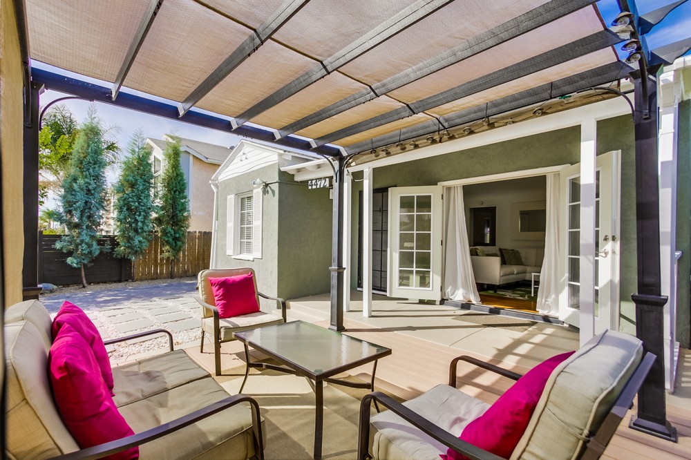 Virtual tour photo 11 of 61 for 4472 Altadena Avenue