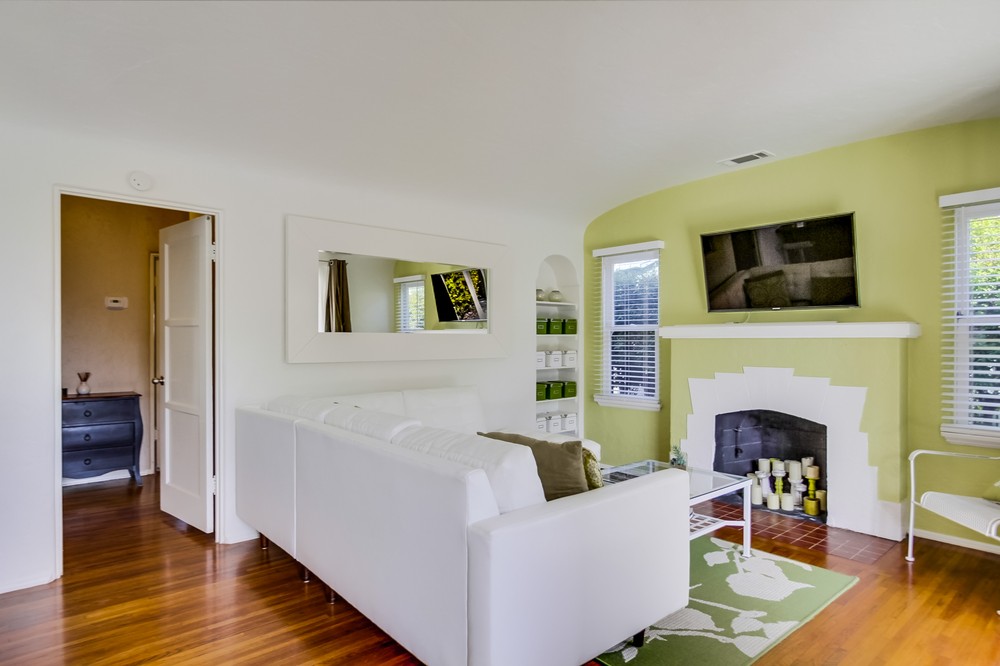 Virtual tour photo 15 of 61 for 4472 Altadena Avenue
