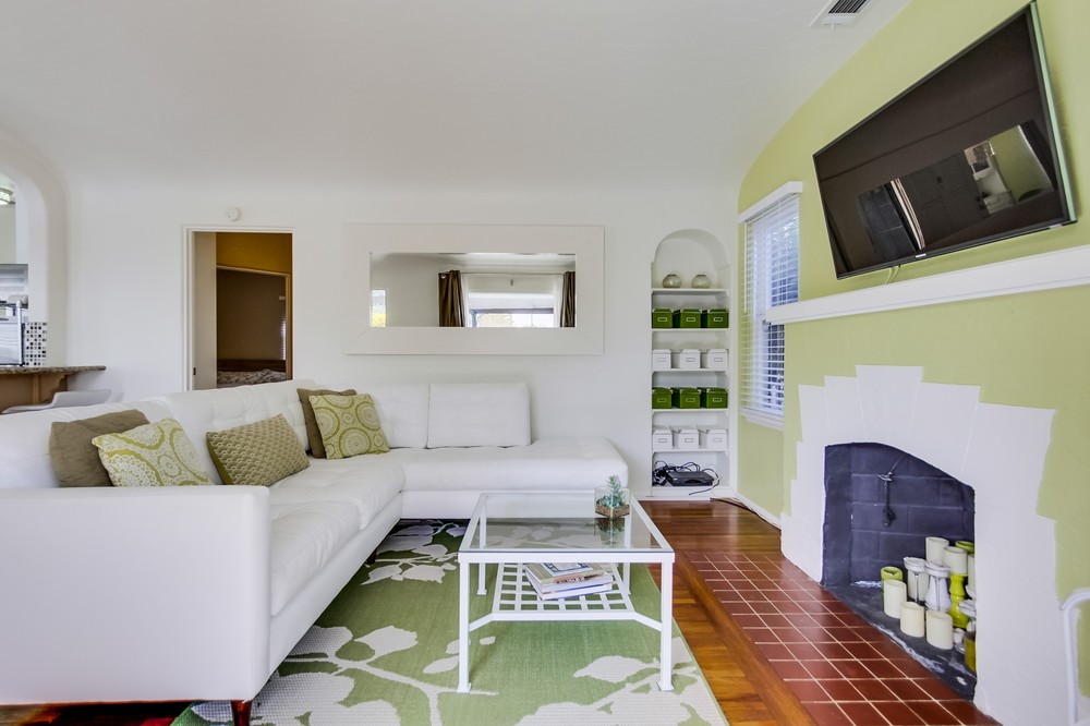 Virtual tour photo 16 of 61 for 4472 Altadena Avenue