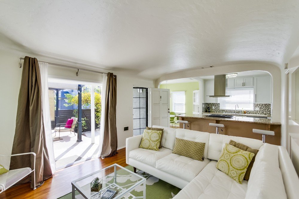 Virtual tour photo 20 of 61 for 4472 Altadena Avenue