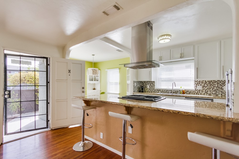 Virtual tour photo 22 of 61 for 4472 Altadena Avenue