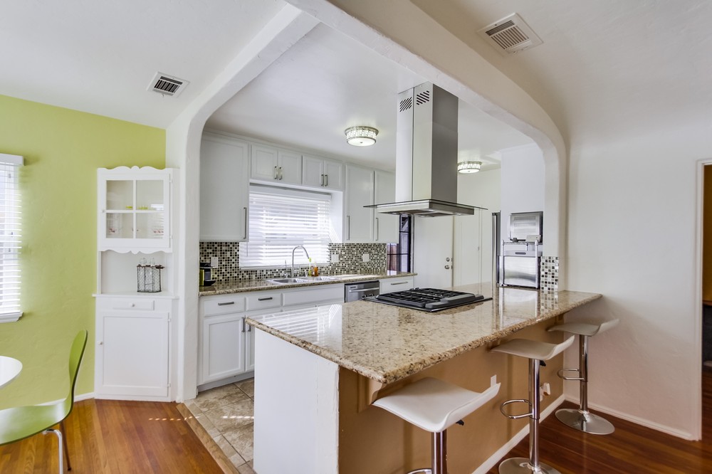 Virtual tour photo 24 of 61 for 4472 Altadena Avenue