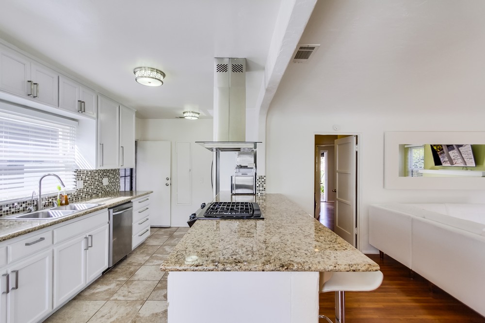 Virtual tour photo 30 of 61 for 4472 Altadena Avenue