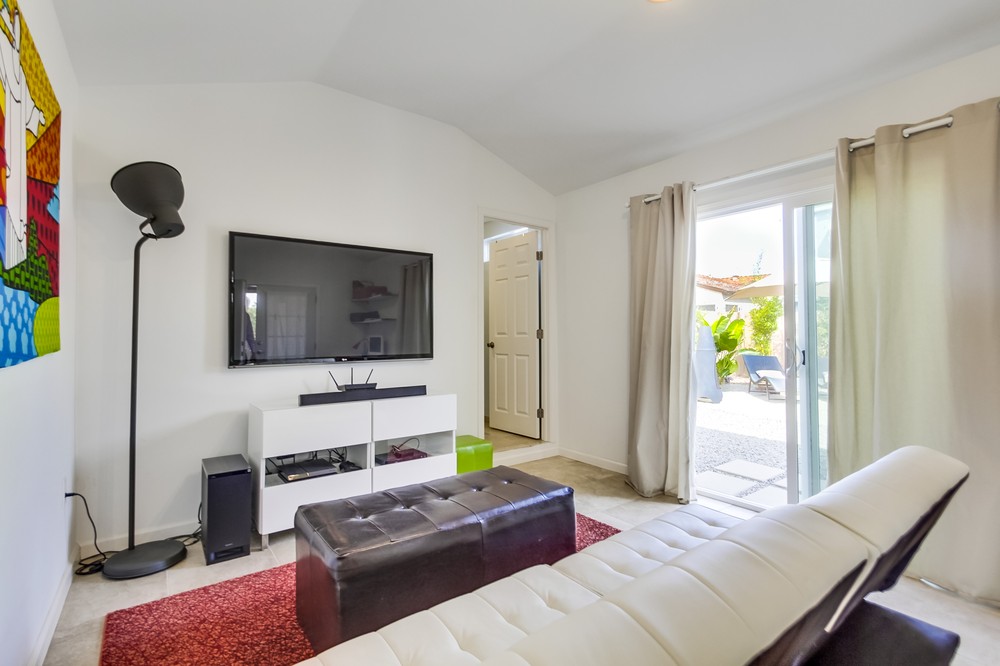 Virtual tour photo 58 of 61 for 4472 Altadena Avenue