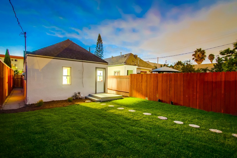 Virtual tour photo 14 of 65 for 4473 Wilson Ave