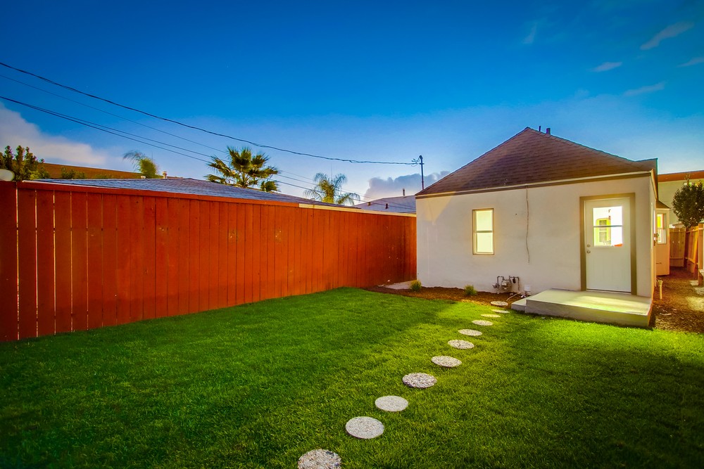 Virtual tour photo 16 of 65 for 4473 Wilson Ave