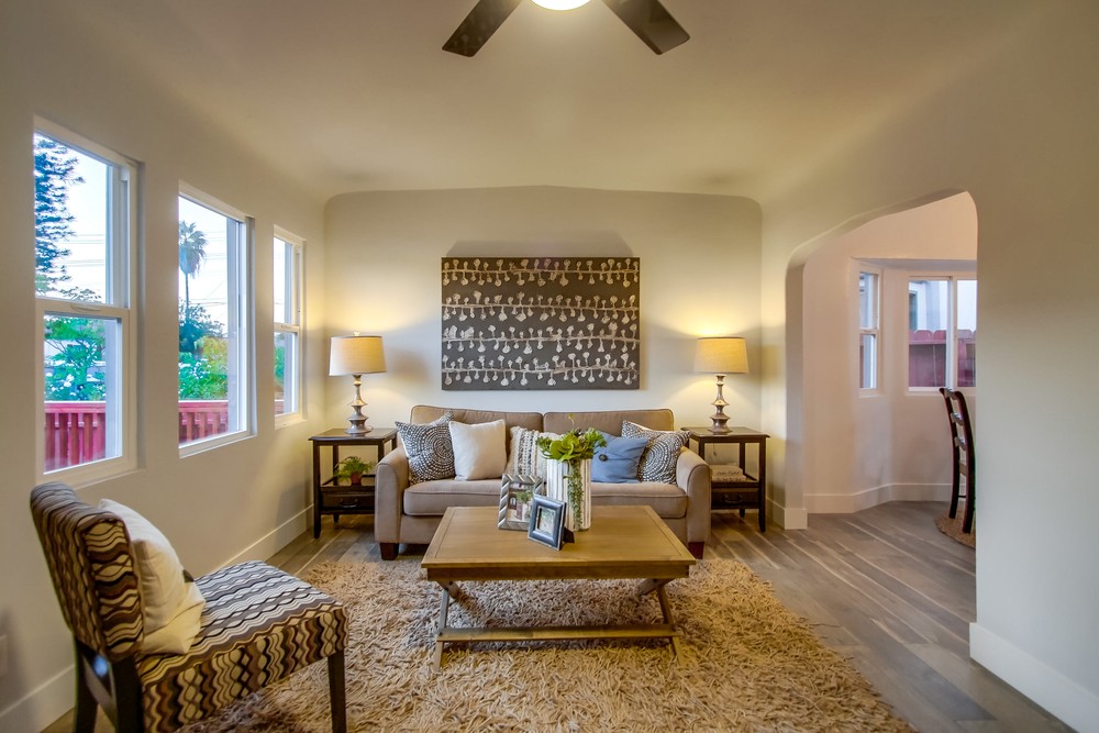 Virtual tour photo 18 of 65 for 4473 Wilson Ave